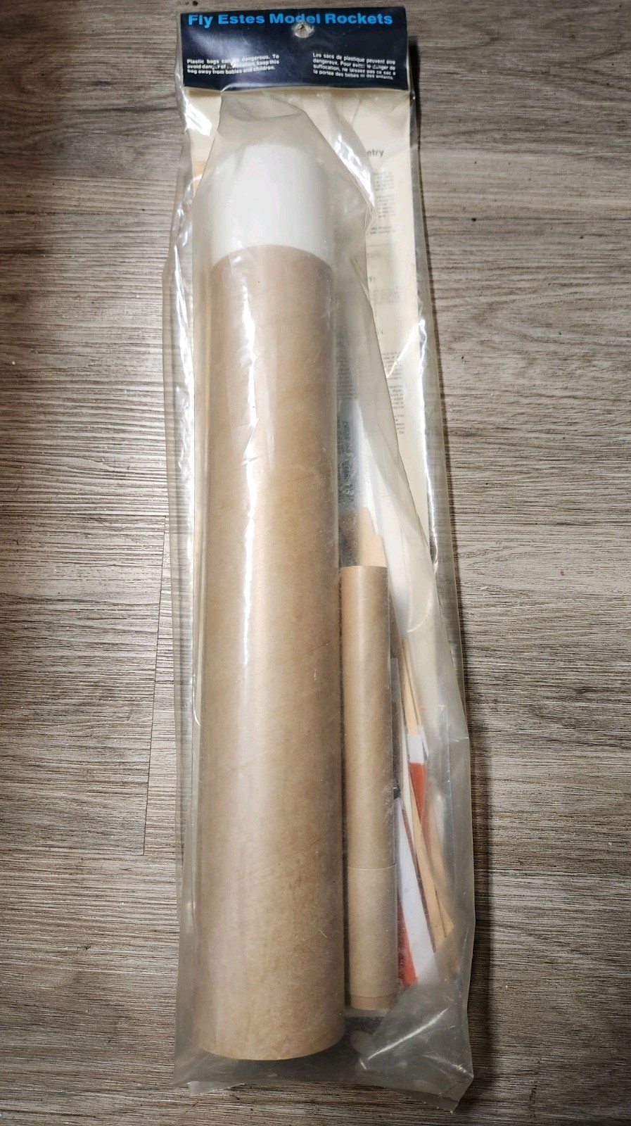 Estes Der V3 #1970 Flying Model Rocket Kit Oop, Extremely Rare Vintage Rocket
