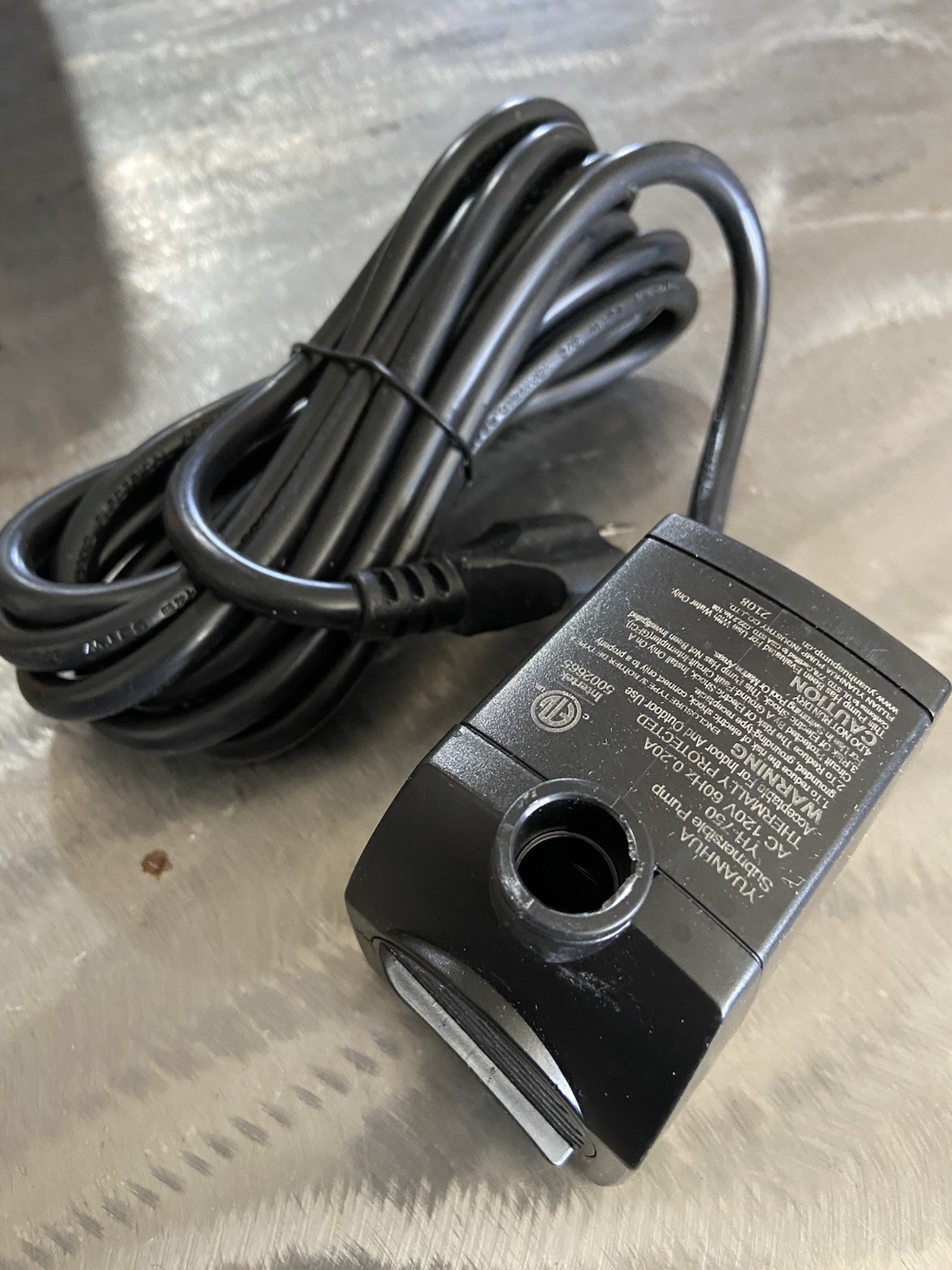 Yuanhua YH 750 Aquarium or Fountain Submersible Pump 120V/60Hz 12W