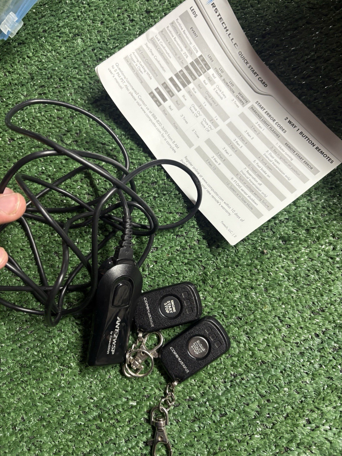 Compustar Two 2WR5R-SF 2-Mile LED Remotes + ANT-2WSF + 4-6 Cable