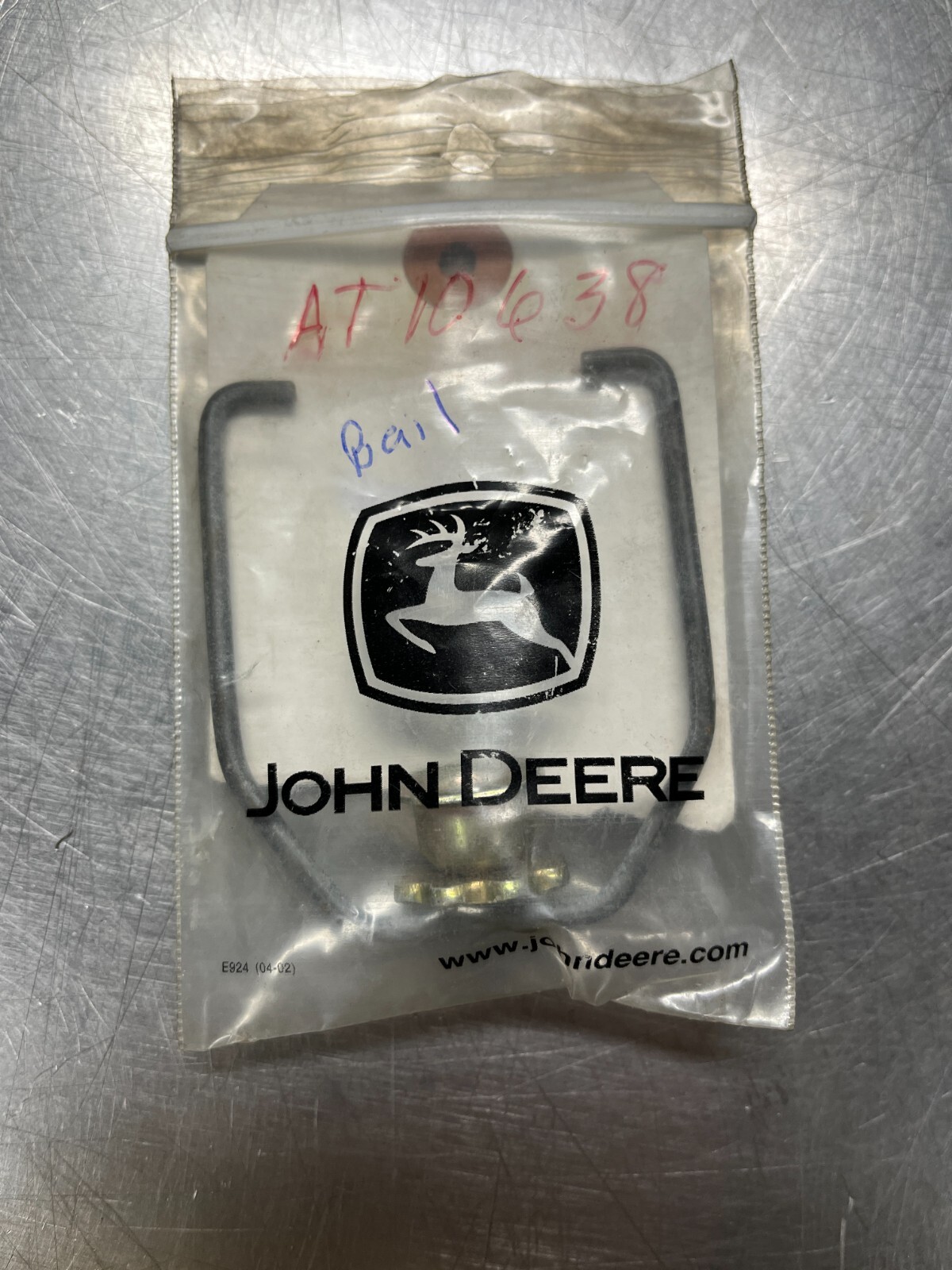 AT10638   GENUINE  OEM  John Deere  BAIL
