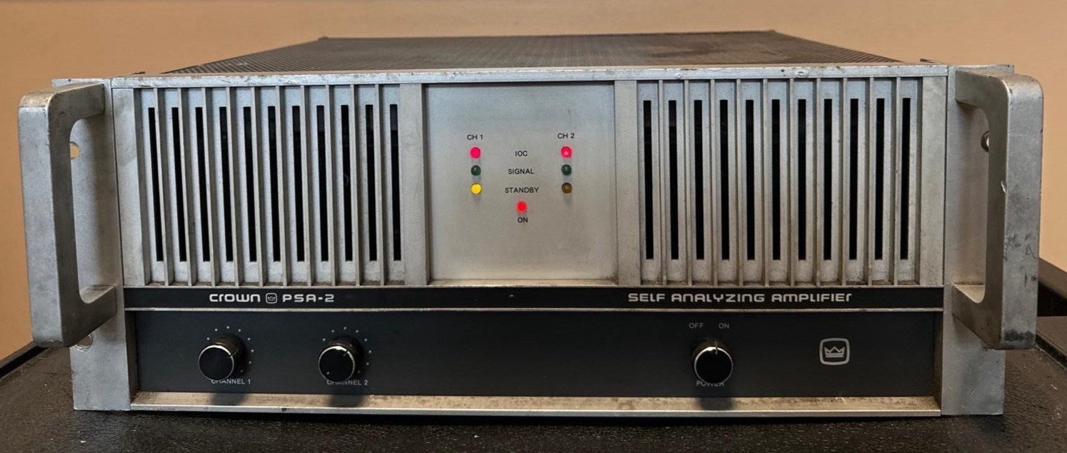 Crown PSA-2 Self-Analyzing Power Amplifier. Untested! Turns on!