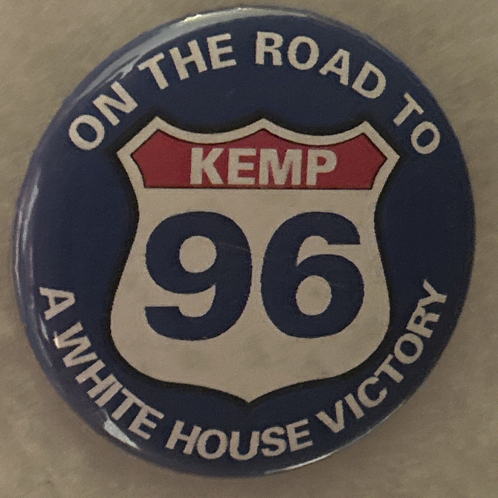 On The Road To A White House Victory KEMP 96  2 1/2” pinback button pin