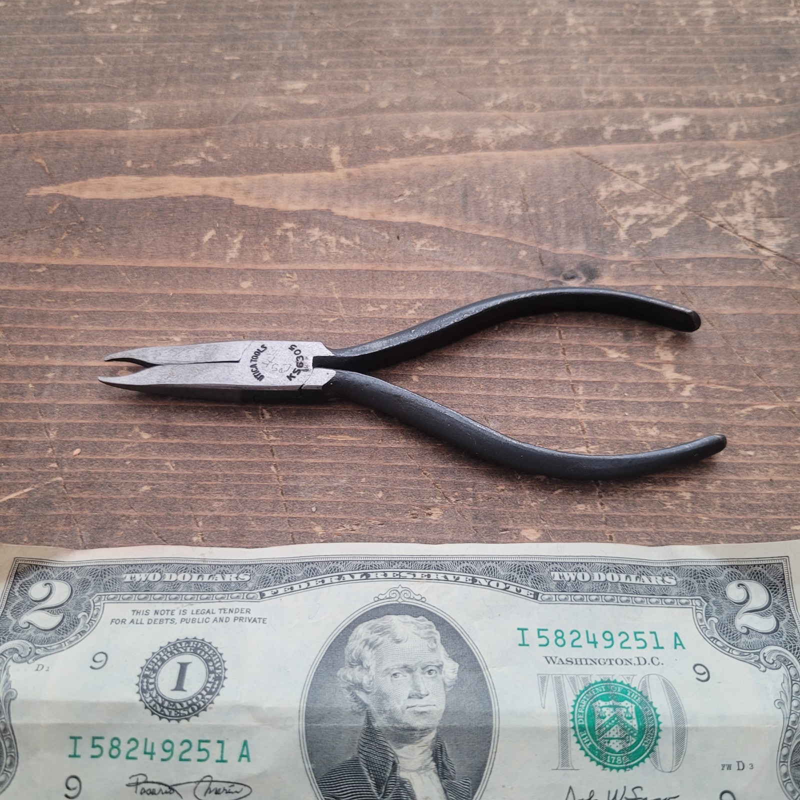 Vintage UTICA SPECIALTY PLIERS KS 6305 319-B SMALL TUBE LAMP CAP  - USA Tools
