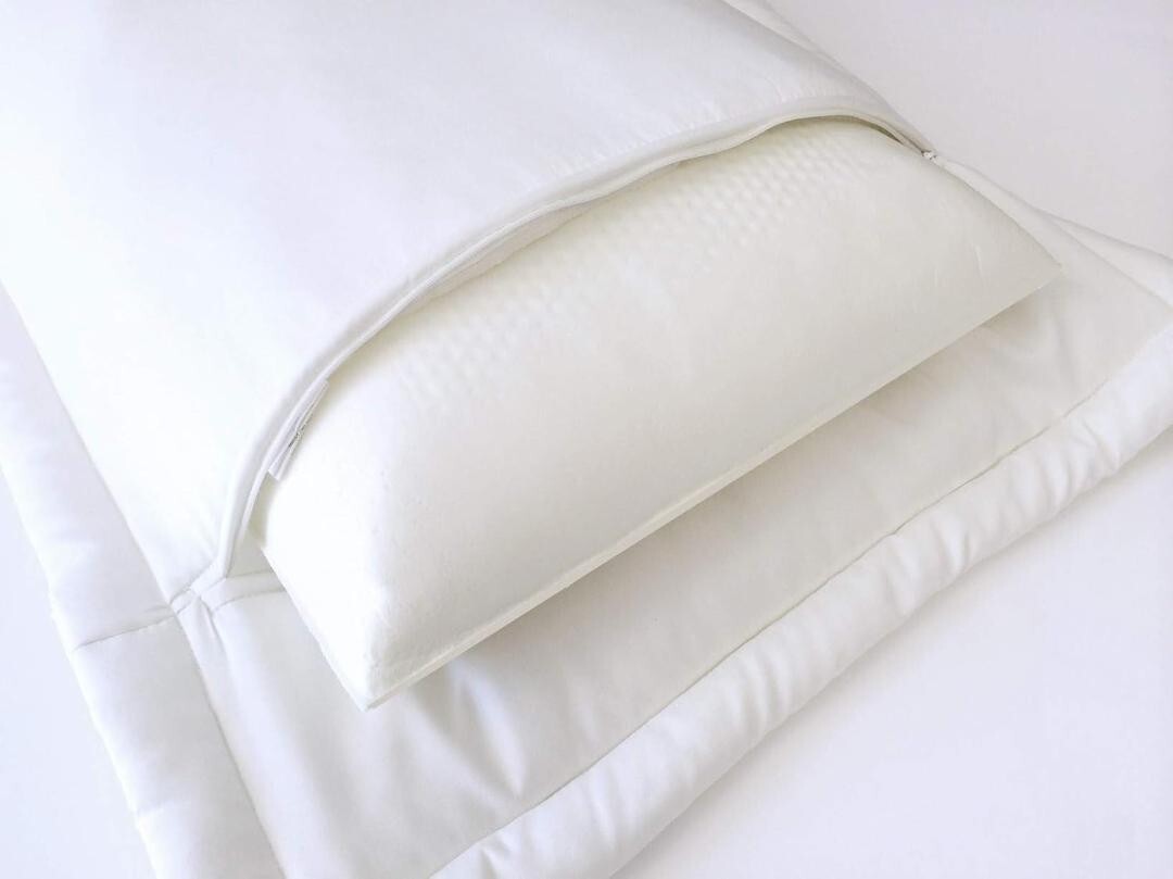Cream or Beige Colored Standard/Queen Solid Memory Foam Bed Pillows with Case