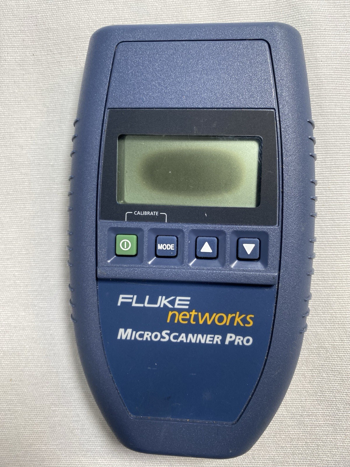Fluke Networks MicroScanner Pro Cable Tester Wiremap Length Tool ( Tester Only)
