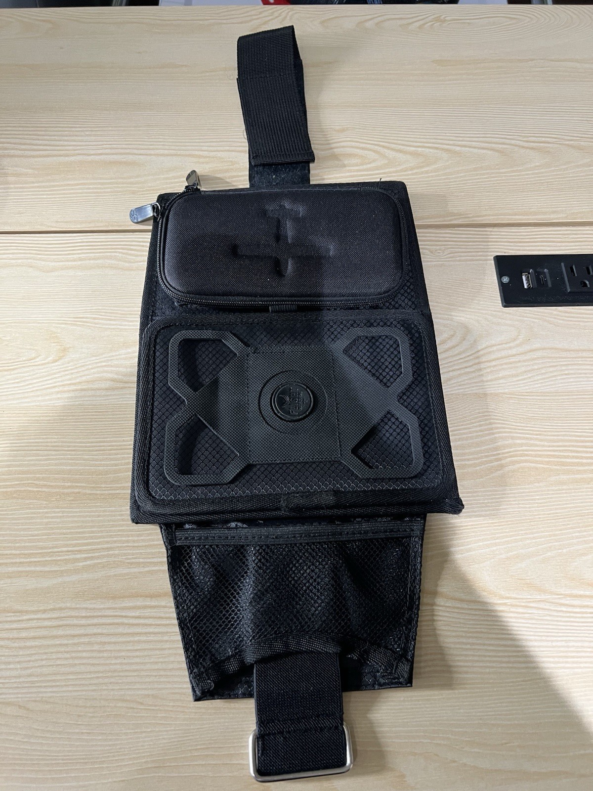 Flight Outfitters iDeck Kneeboard Large For iPads