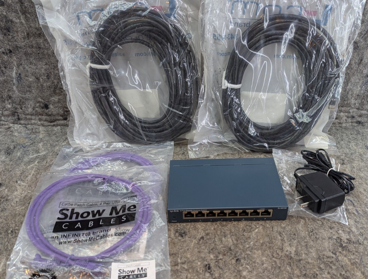 TP-Link TL-SG108 8-Port 10/100/1000 Mbps Gigabit Ethernet Desktop Switch