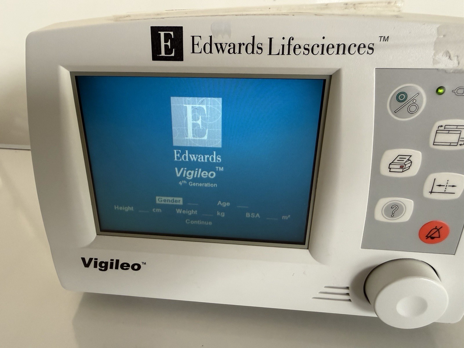 EDWARDS LIFESCIENCES VIGILEO PATIENT VITAL MONITOR