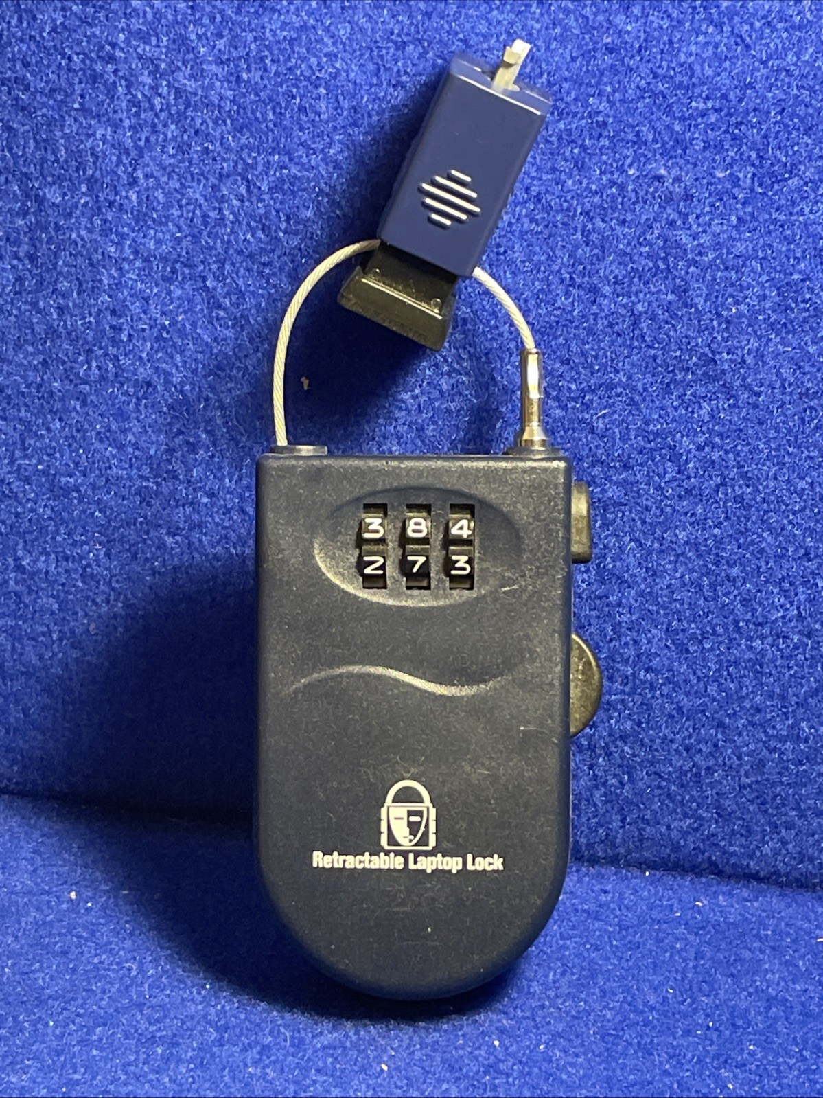DIGITAL INNOVATIONS RETRACTABLE LAPTOP LOCK MODEL #90108