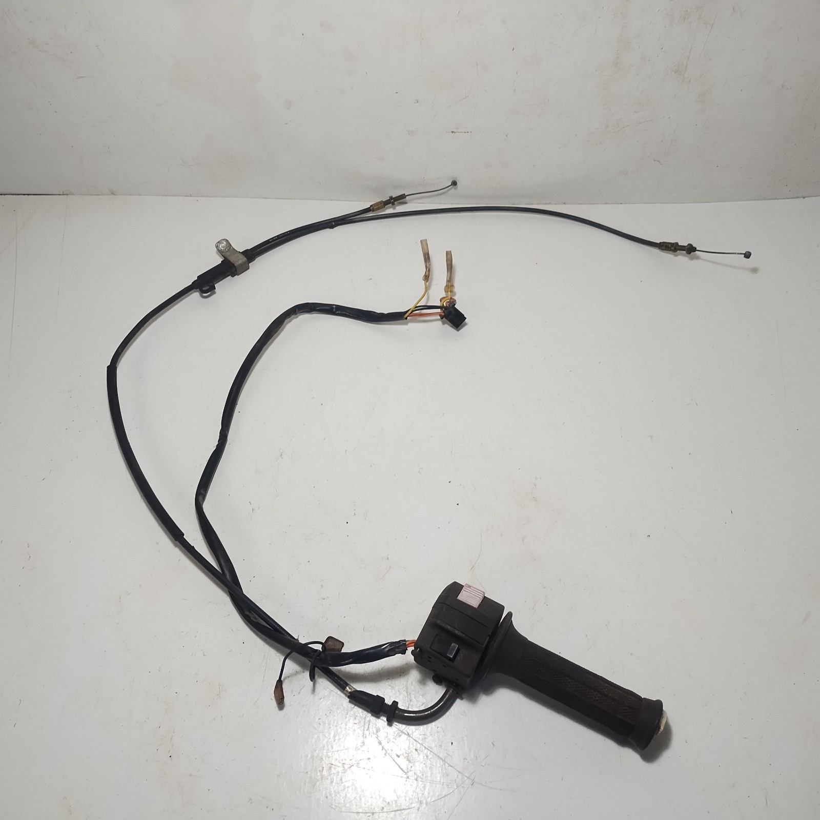 1993 Suzuki VX800 Right Handlebar Kill Switch Throttle Cables