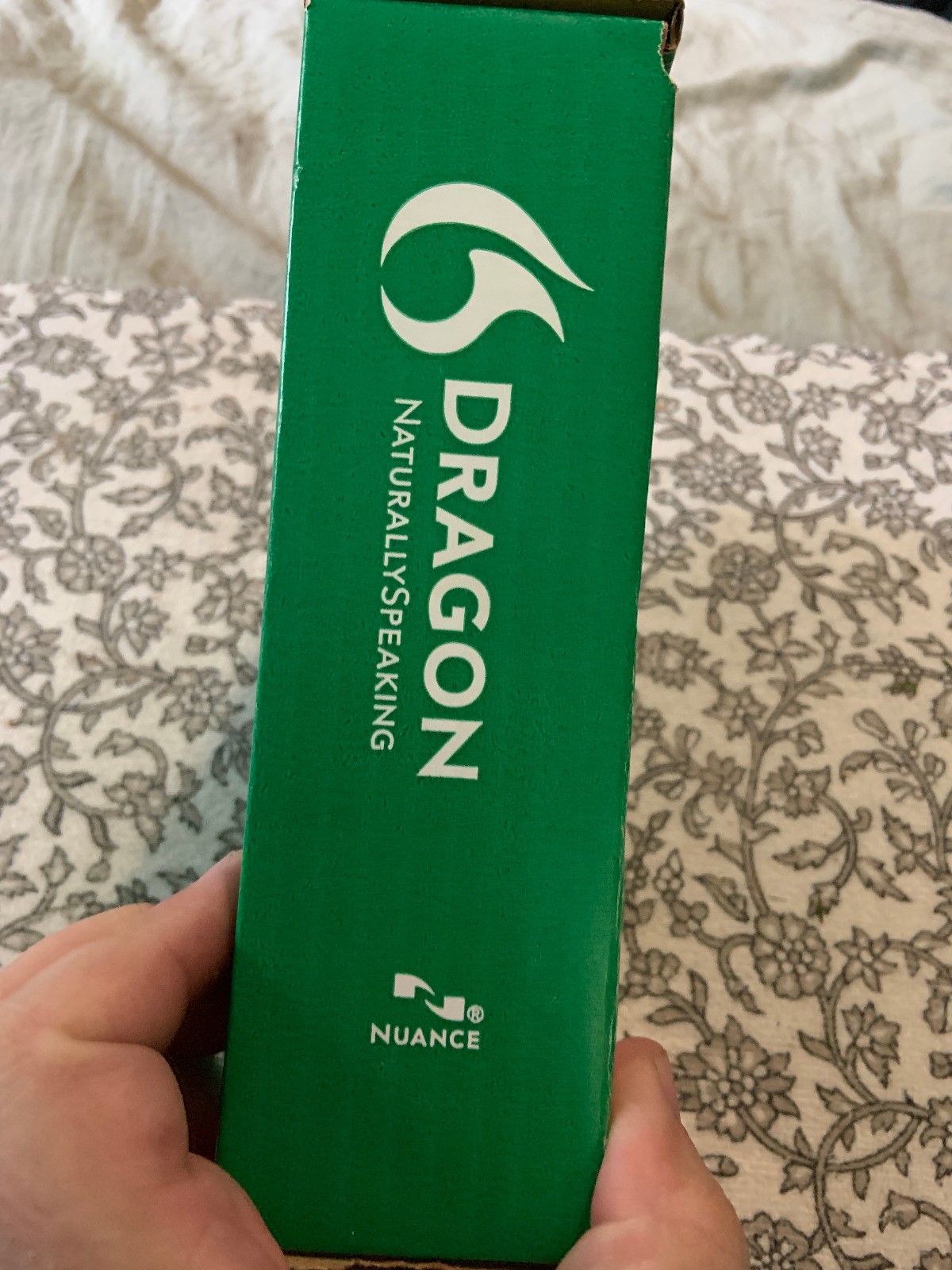Dragon - Naturally Speaking Version 11 w/box and Headset