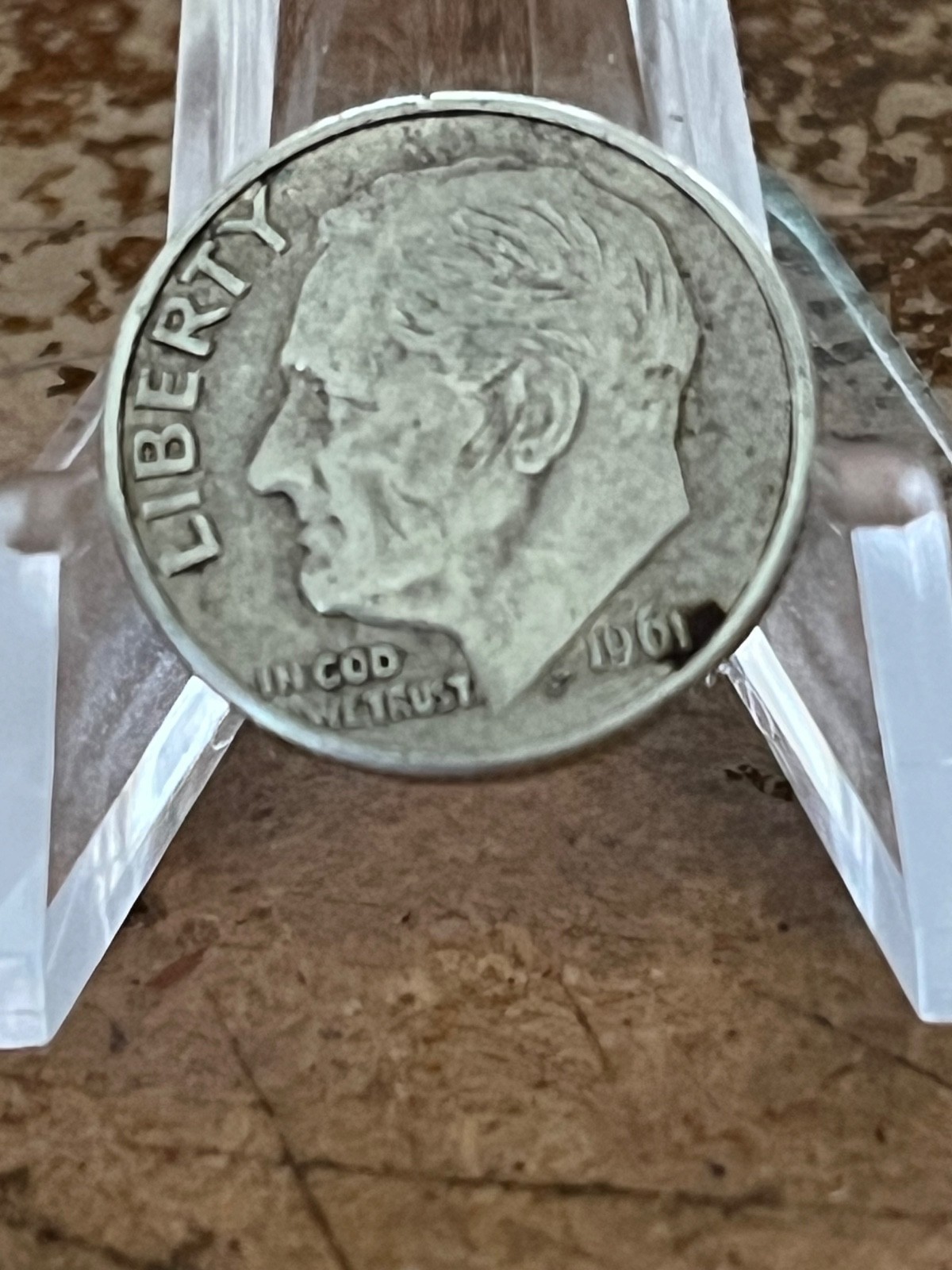 1961 DD (DDR MINT MARK)  Roosevelt Dime -AS SHOWN # DS97