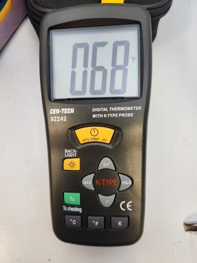 CEN-TECH 92242 digital thermometer with K type probe and Case !!