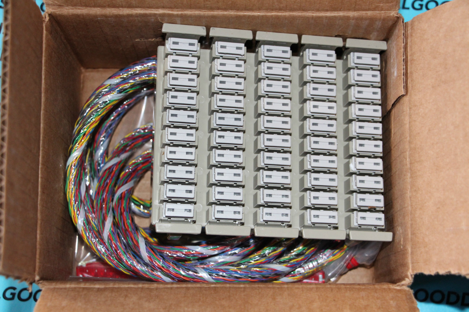 Emerson Network Power 554407 Block RLS50DPM4CAT5 New