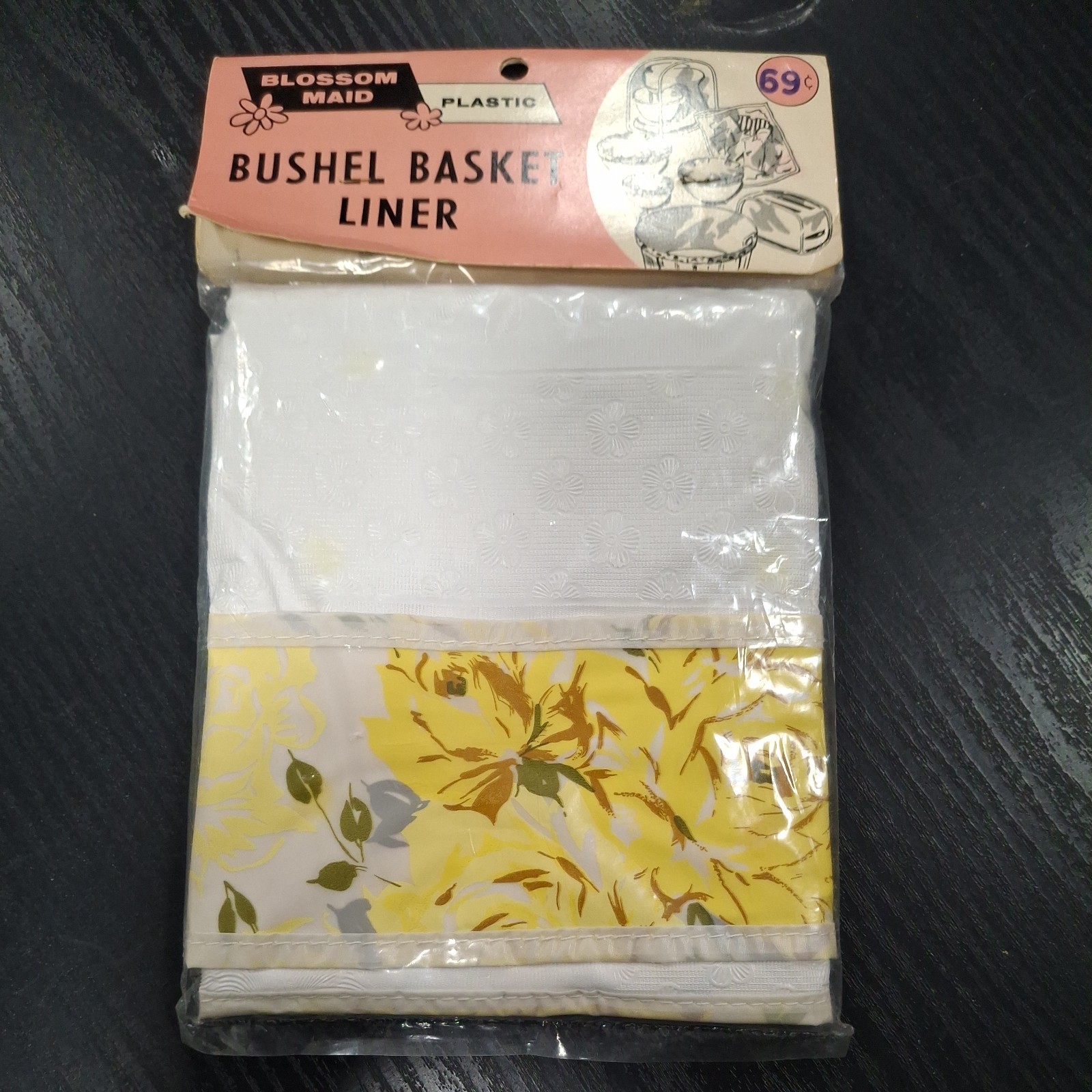 Vintage Blossom Maid Basket Liner Plastic NEW