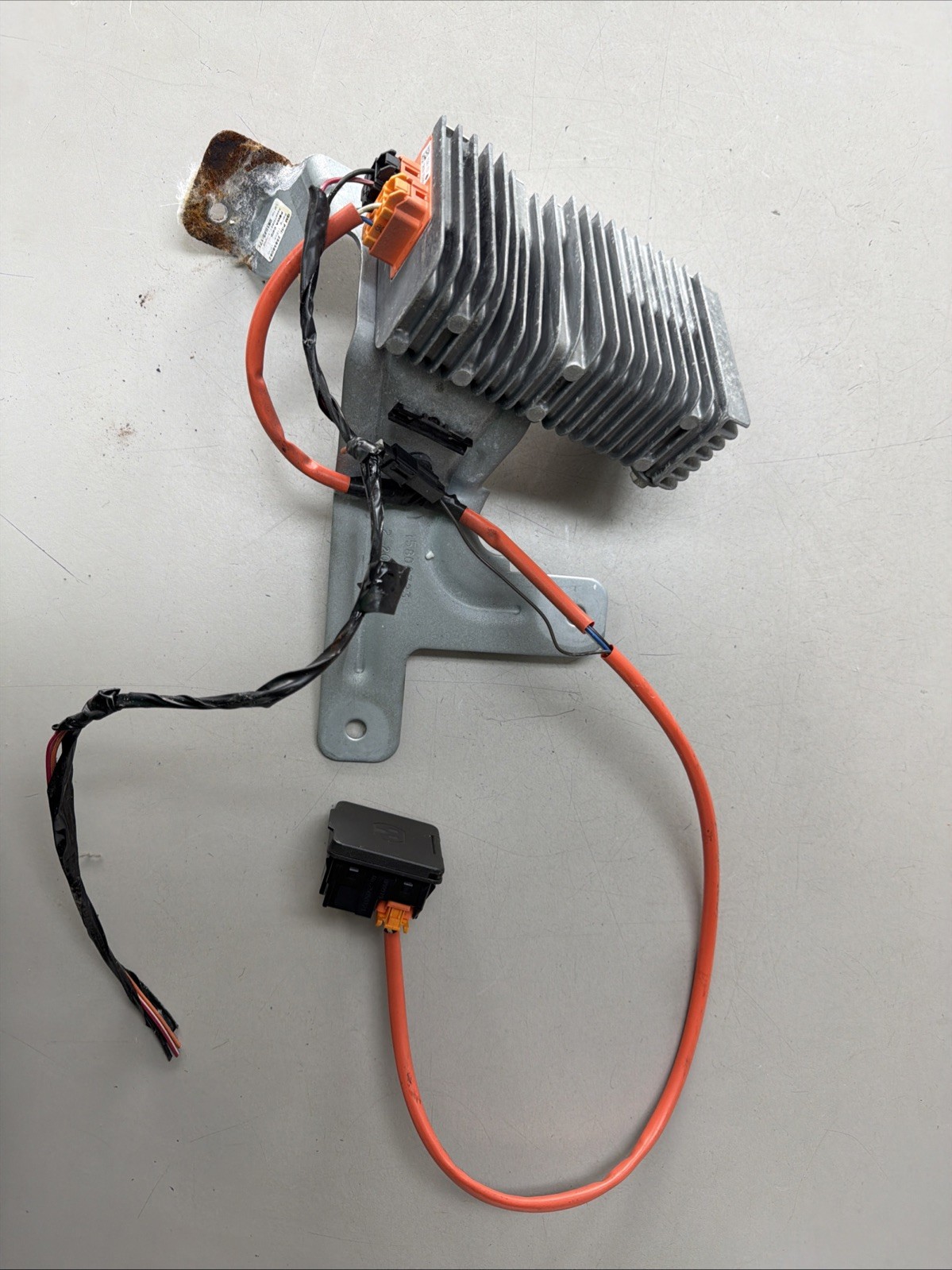 08-13 Tahoe Yukon Silverado Power Inverter Control Module 10361107 OEM