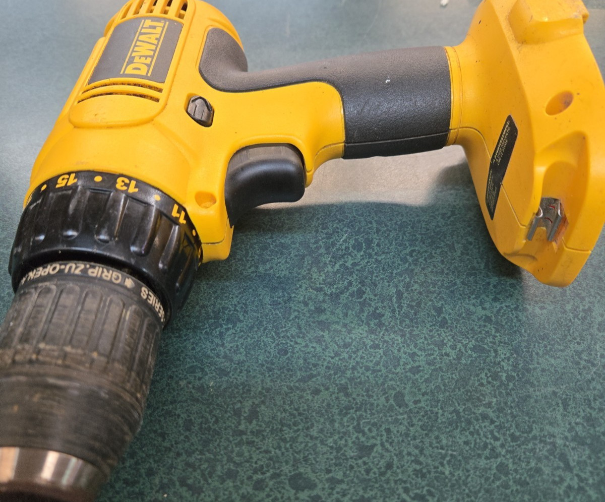 DEWALT DC970 18V VSR 1/2” Cordless Drill Driver