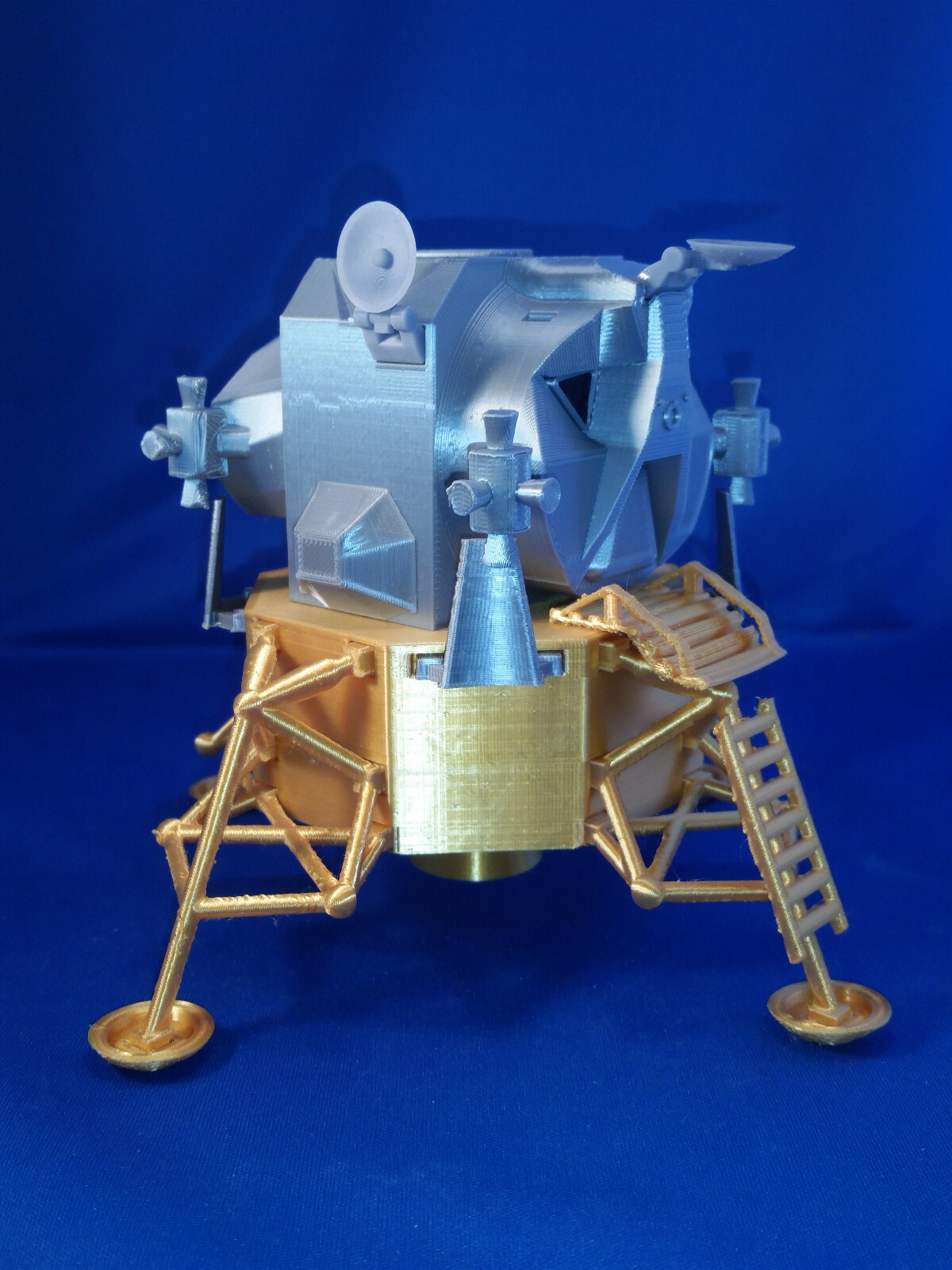 Apollo 11 Lunar Module Model (Fully Assembled) in 1/48 Scale