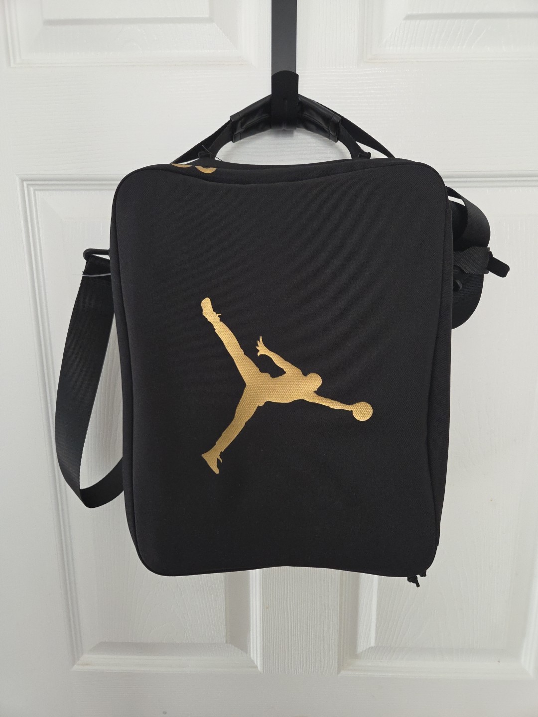 New Nike Golf Jordan Shoebox Bag Black Gold 9B0388-K5X SHOE BAG LARGE