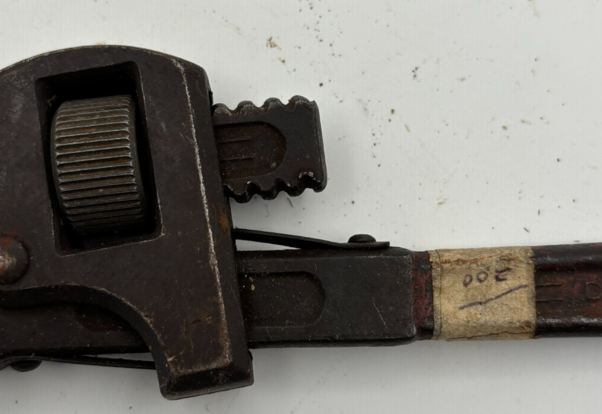 Antique Dunlap Adjustable Pipe Wrench Forged Steel Size 10” Vint. Plumbing Tool