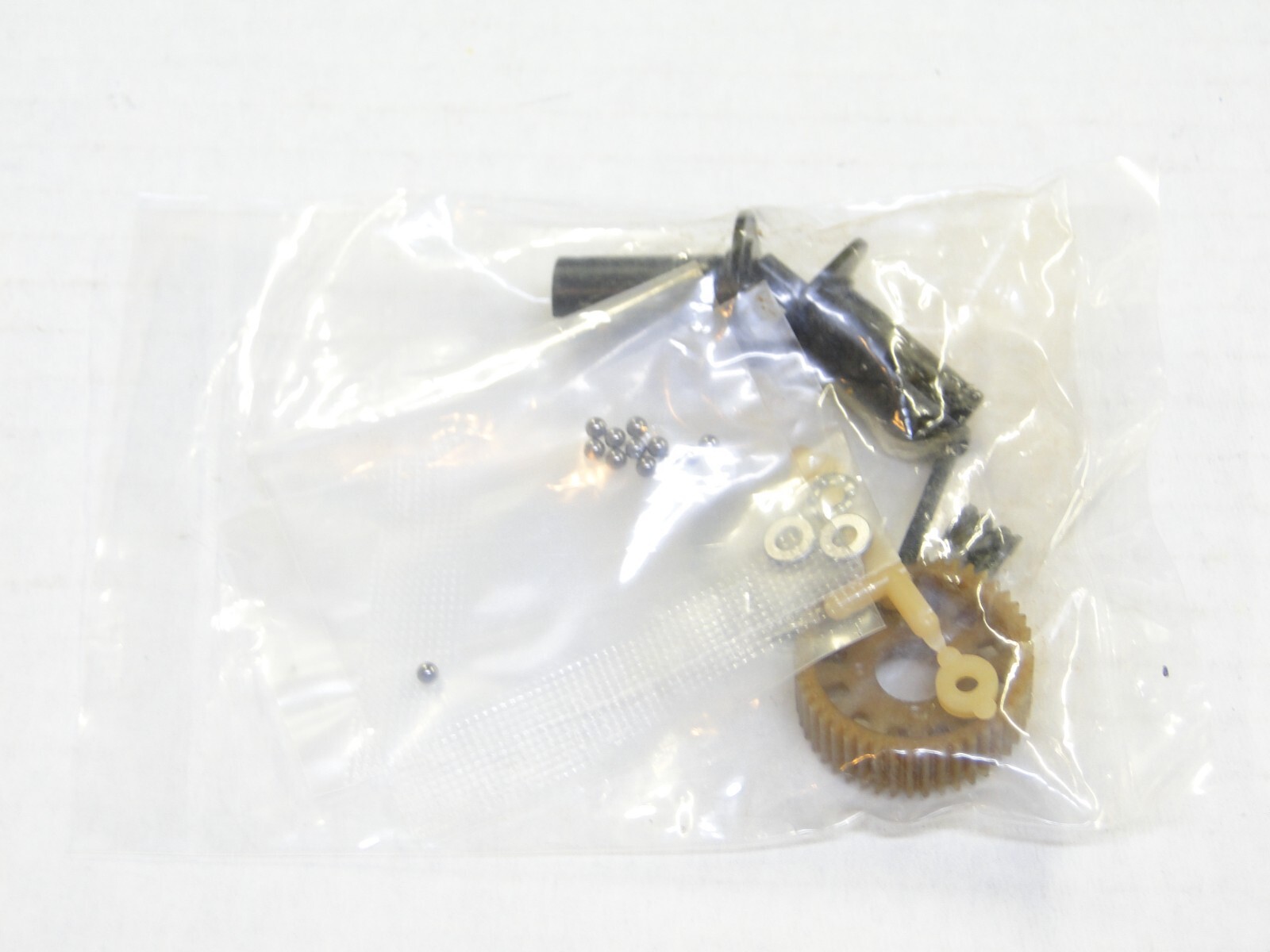 NEW ASSOCIATED RC10DS Diff Set Ball Outdrives AG11