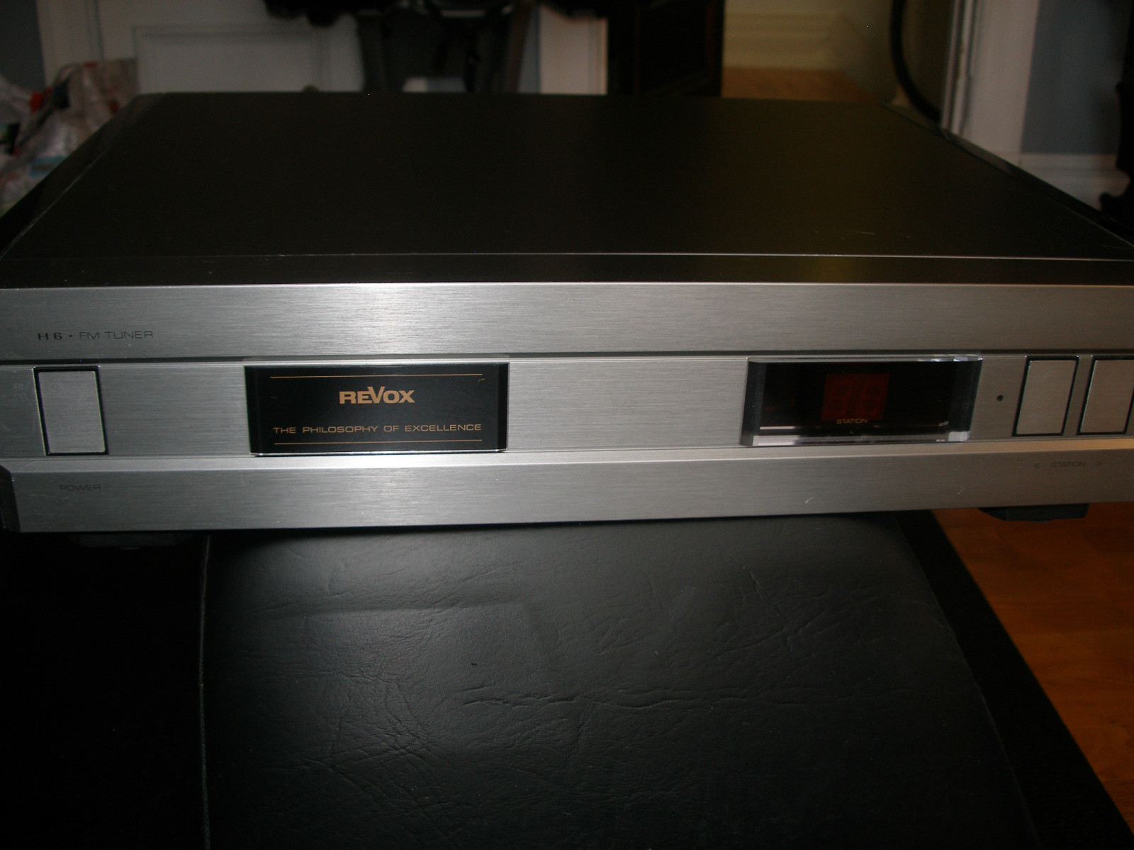 Revox H6 Vintage FM Tuner (Rare Grey Model) - 1990