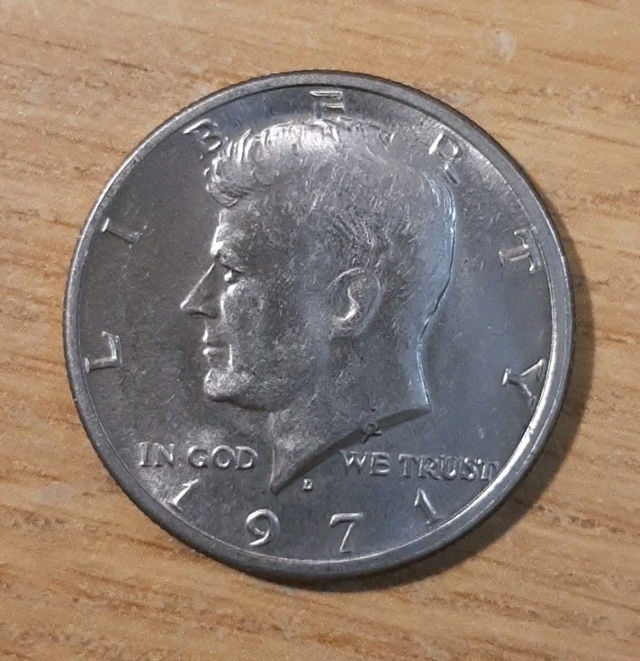 1971-D JOHN F KENNEDY HALF DOLLAR COIN USA AMERICA FIFTY CENTS DENVER JFK MM18