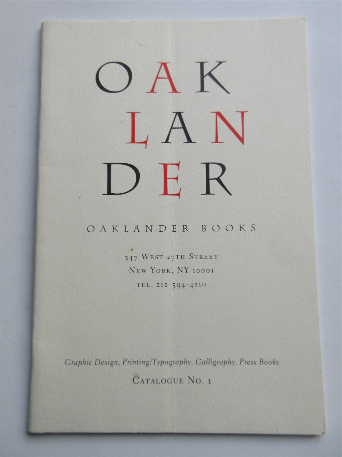 OAKLANDER BOOKS New York NY Catalogue No. 1 Graphic Design Calligraphy Printing