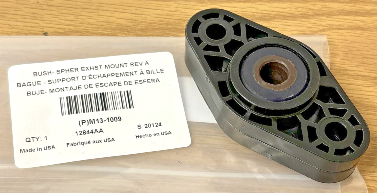 ~NEW GENUINE PACCAR OEM KENWORTH PETERBILT EXHAUST MOUNT BUSHING ~ M13-1009