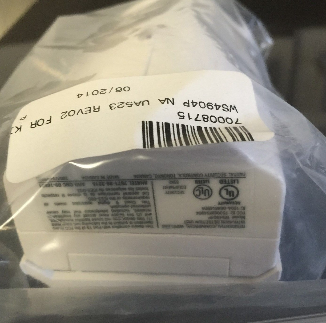 Brand New DSC WS4904P Wireless PIR Motion Sensor, w/ Battery, Pulled from kit