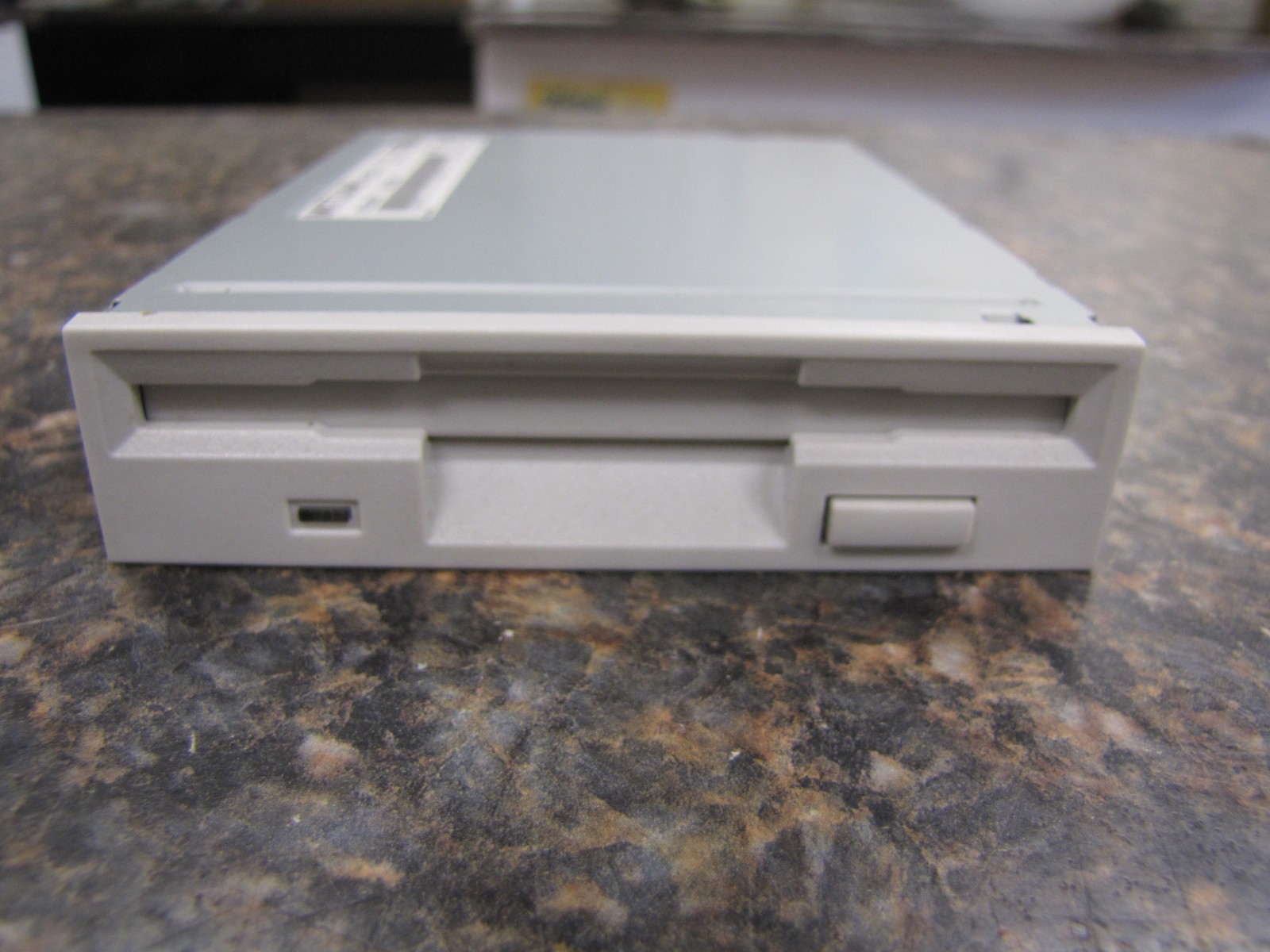 MITSUMI D359M3D 3.5" Floppy Disk Drive White -NICE - NC28