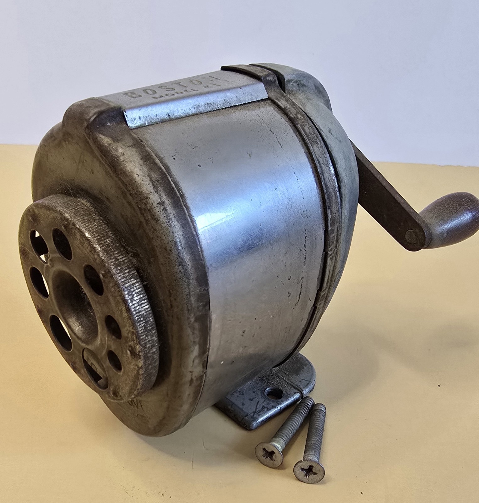 Vintage Boston Model KS Pencil Sharpener Wood Grip Made in USA