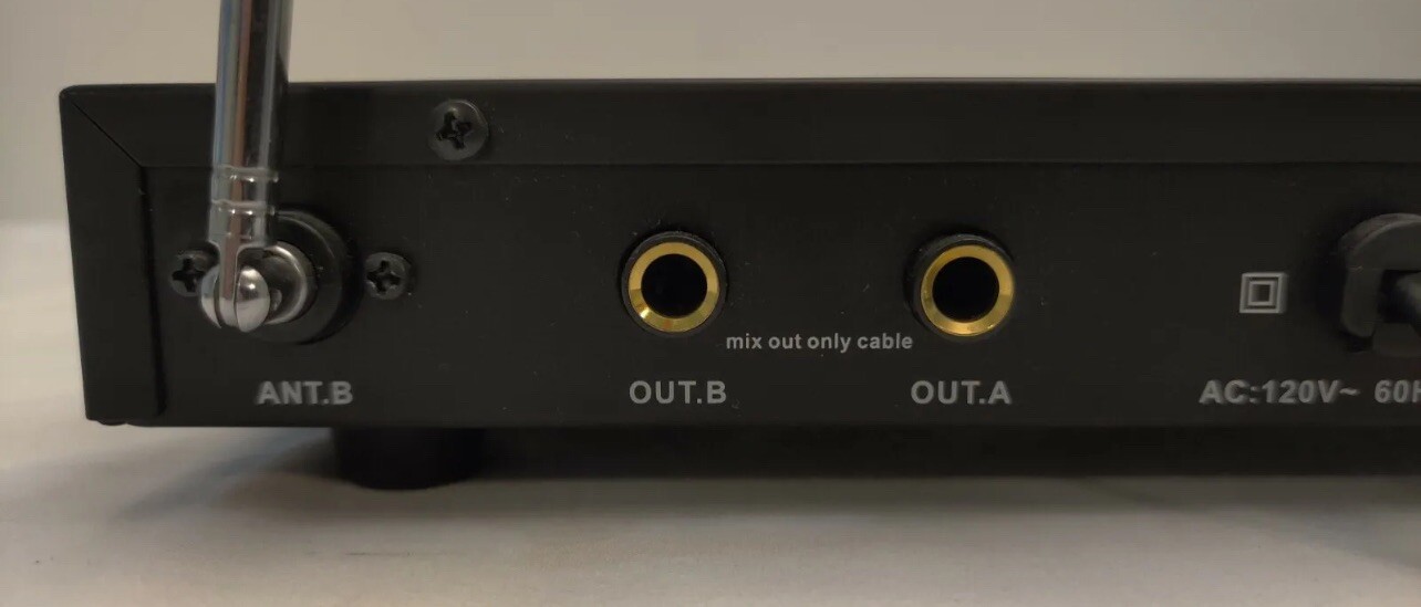 BESTMEDIA BEST MEDIA BM-100V Wireless Microphone Receiver