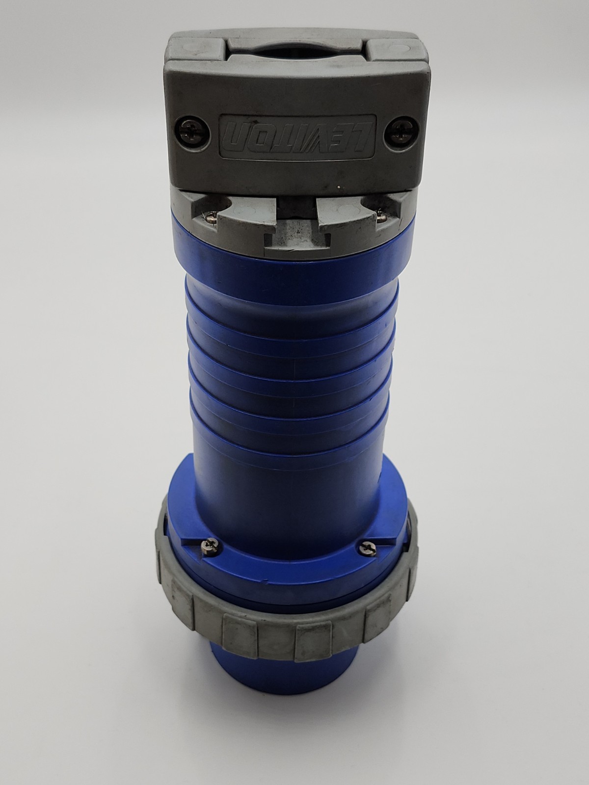 Leviton Watertight Plug