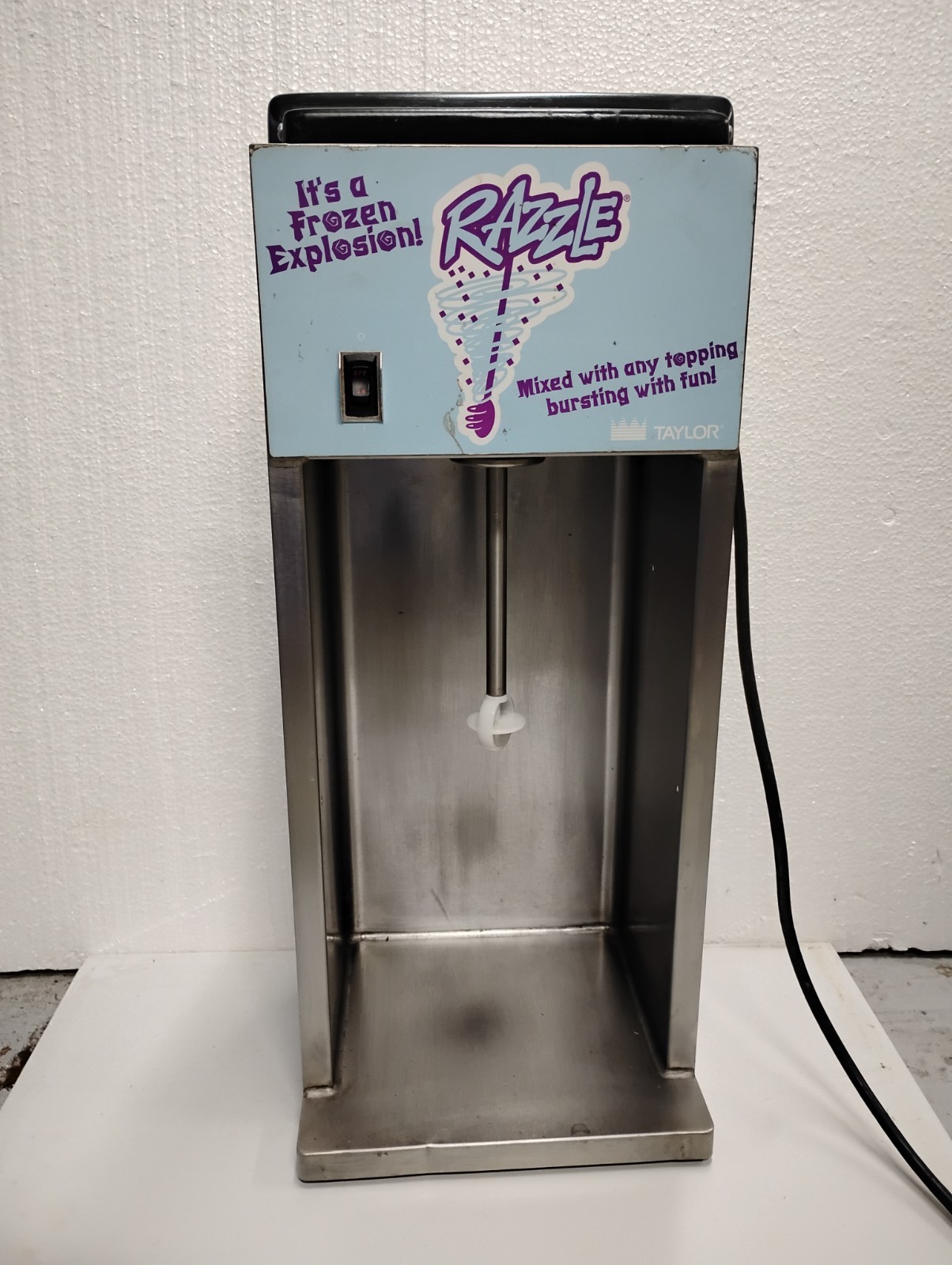 Taylor Razzle Blender MIXER 120 VOLT ice cream machine soft serve mixer