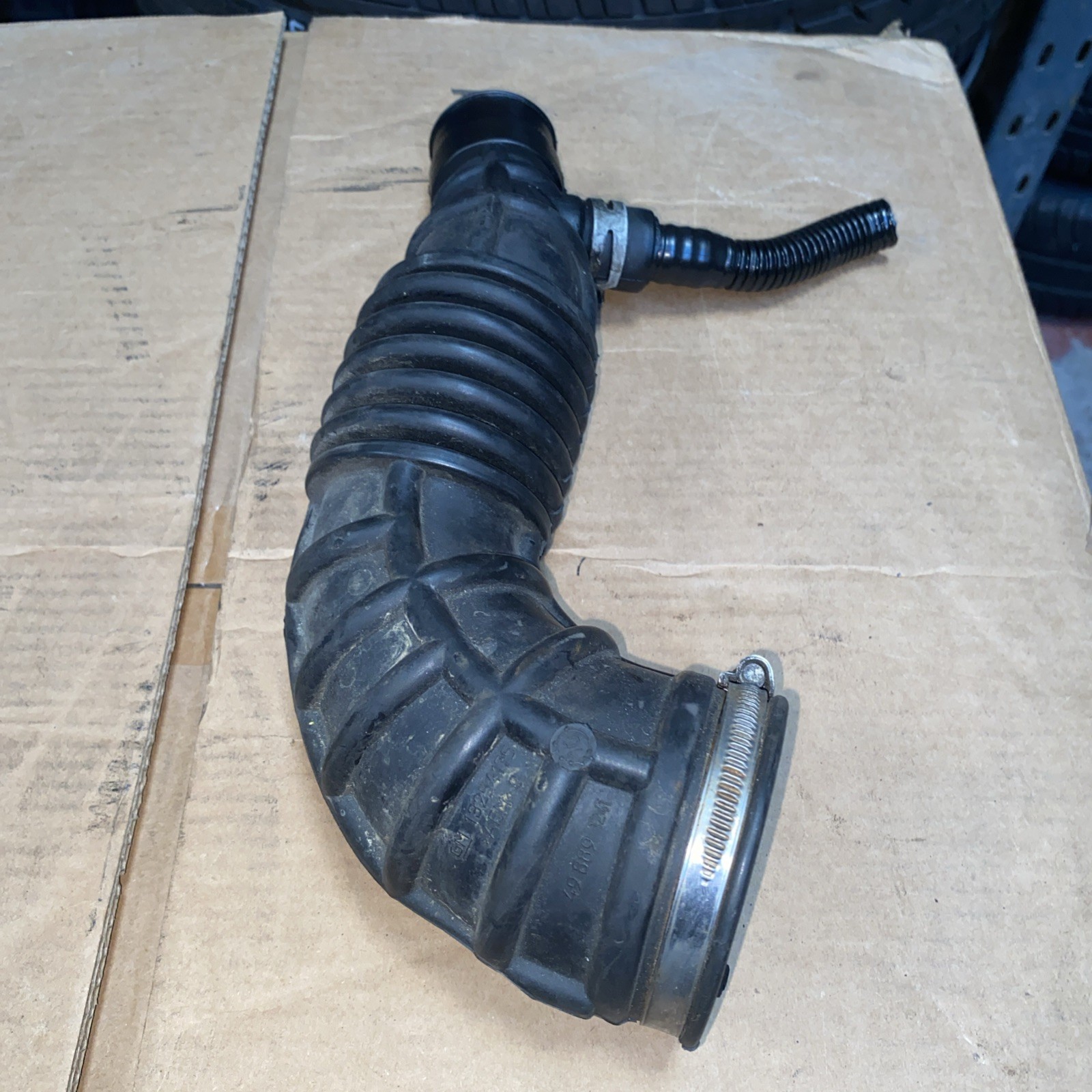 Vauxhall Corsa D 1.3 Cdti Manual 5 Doors 2011 Air Filter Hose 13254175