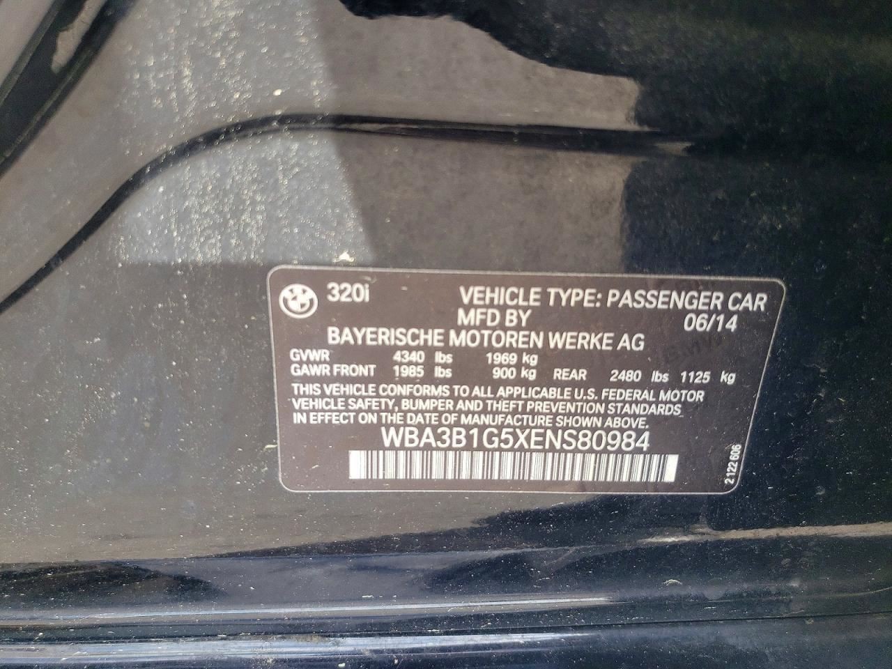 320I 2014 Glove Box 4994309