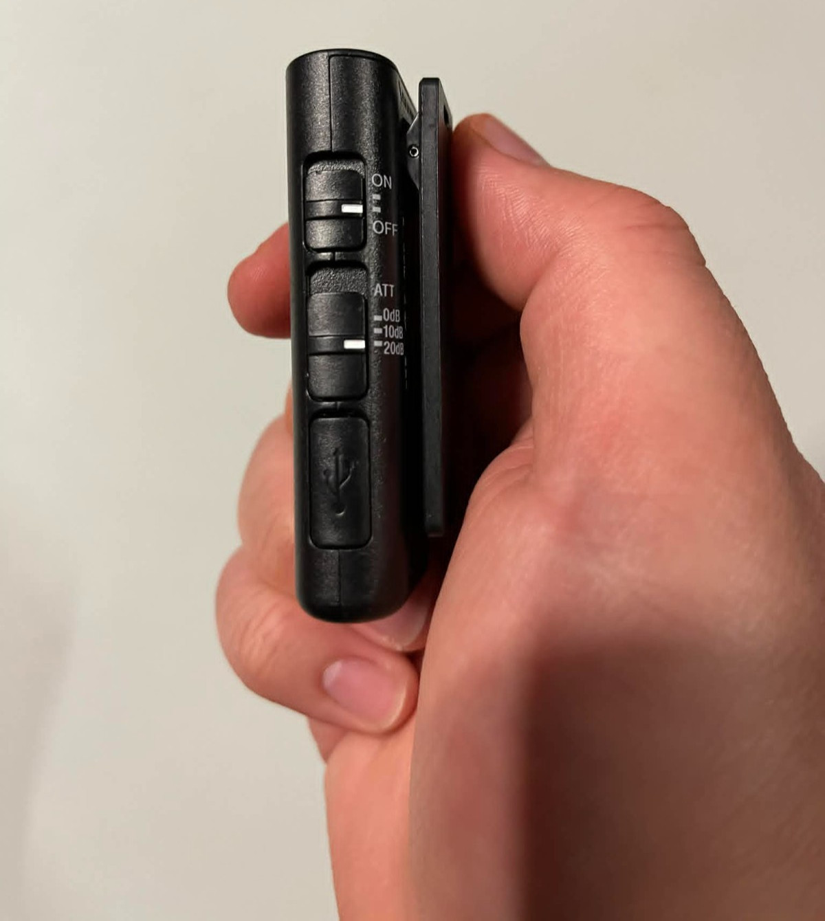 Sony ECM-W2BT Camera-Mount Digital Bluetooth Wireless Microphone Only