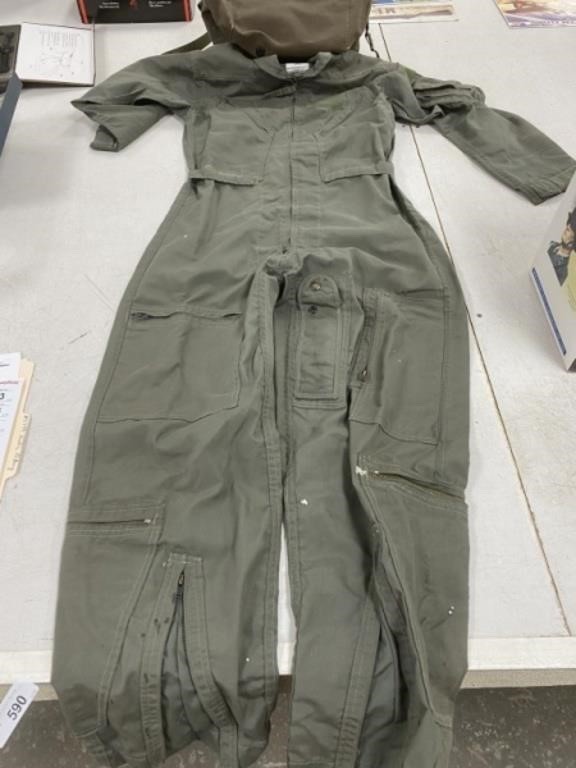 38 Regular US Flight Suit & Canvas Bag original military