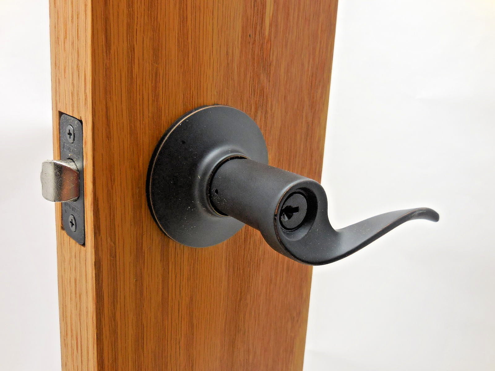 Schlage Sacramento Keyed Entry Lever Aged Bronze F51VSAC716 #985