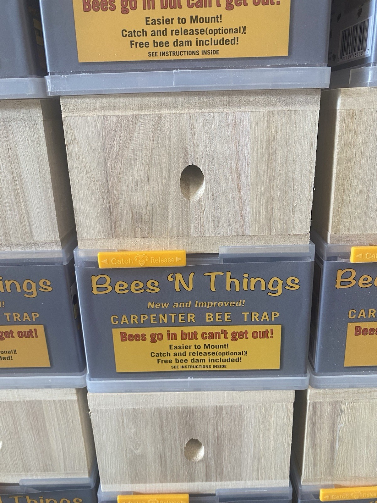 Bees 'N Things Outdoor Carpenter Bee Traps, NEW X 5 -- 5 Traps