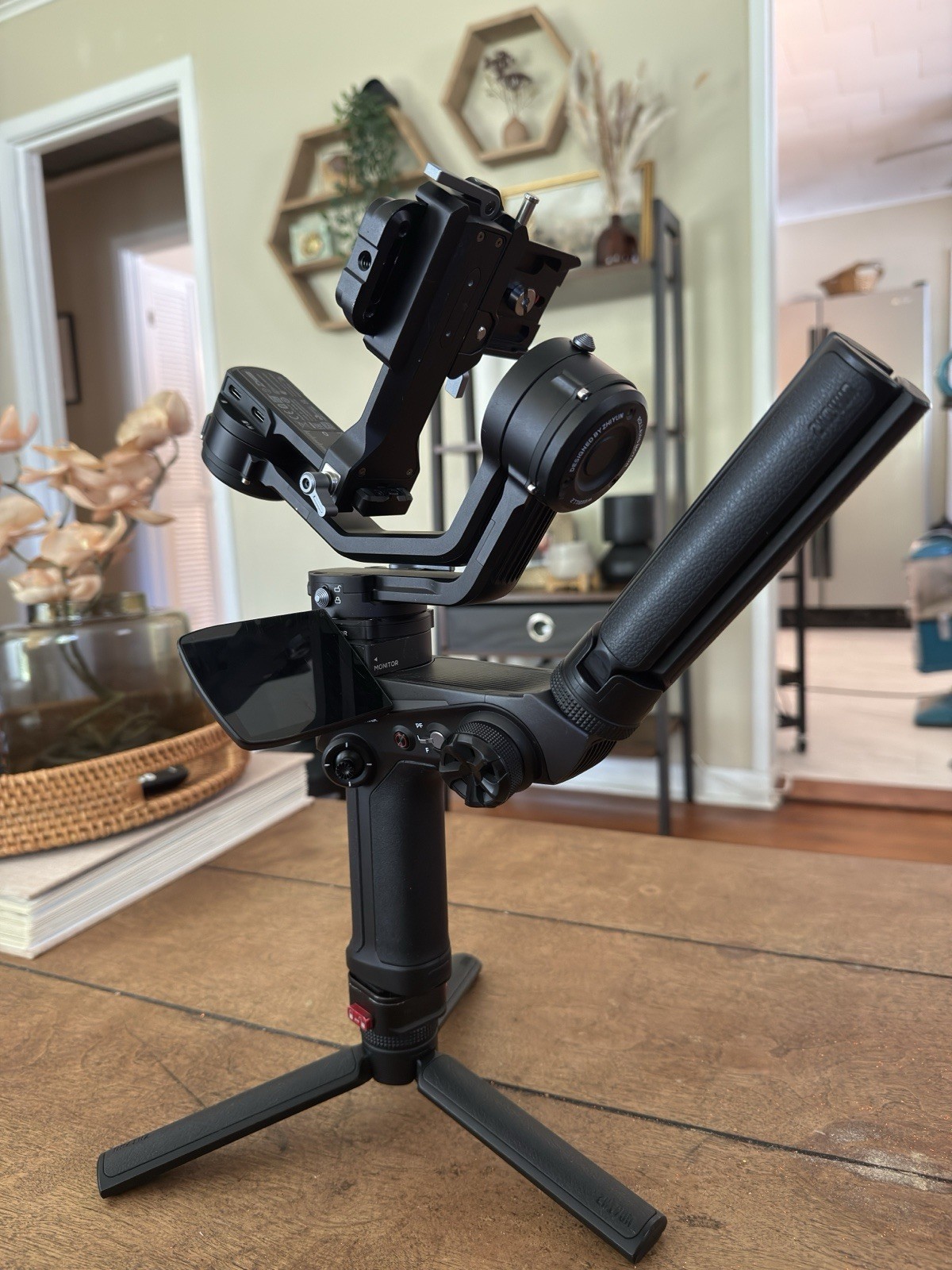ZHIYUN WEEBILL 2  Camera Gimbal Stabilizer