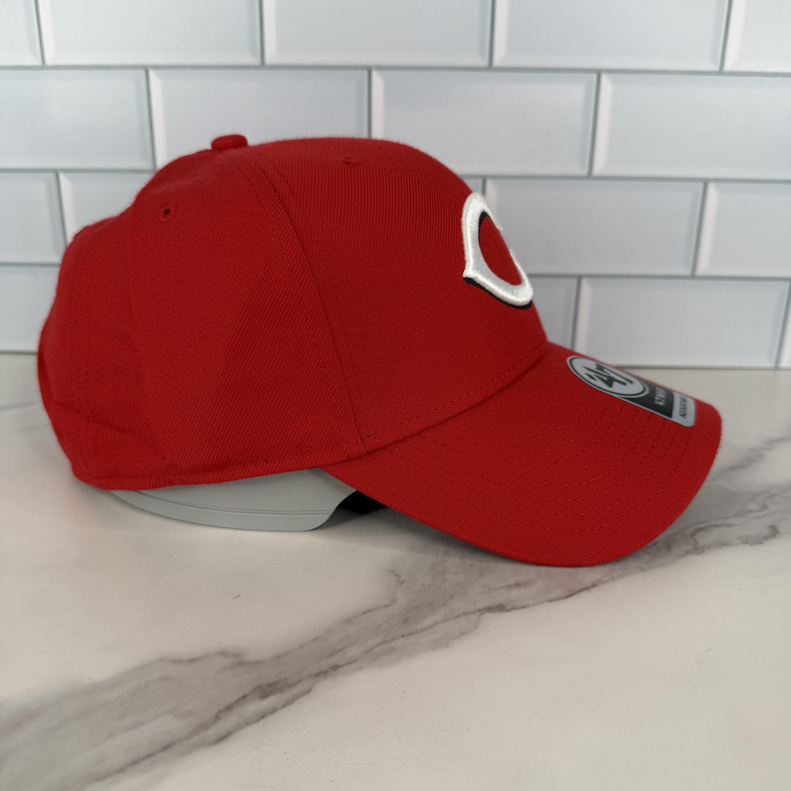 Cincinnati Reds Hat Cap Adjustable Mens Red Baseball 47 MVP Structured NEW