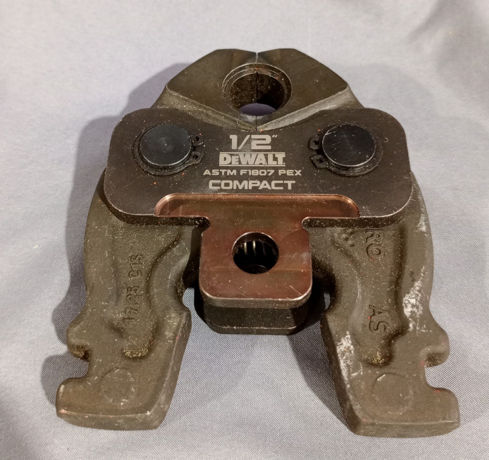 Dewalt 1/2" ASTM FI807 Pex Compact