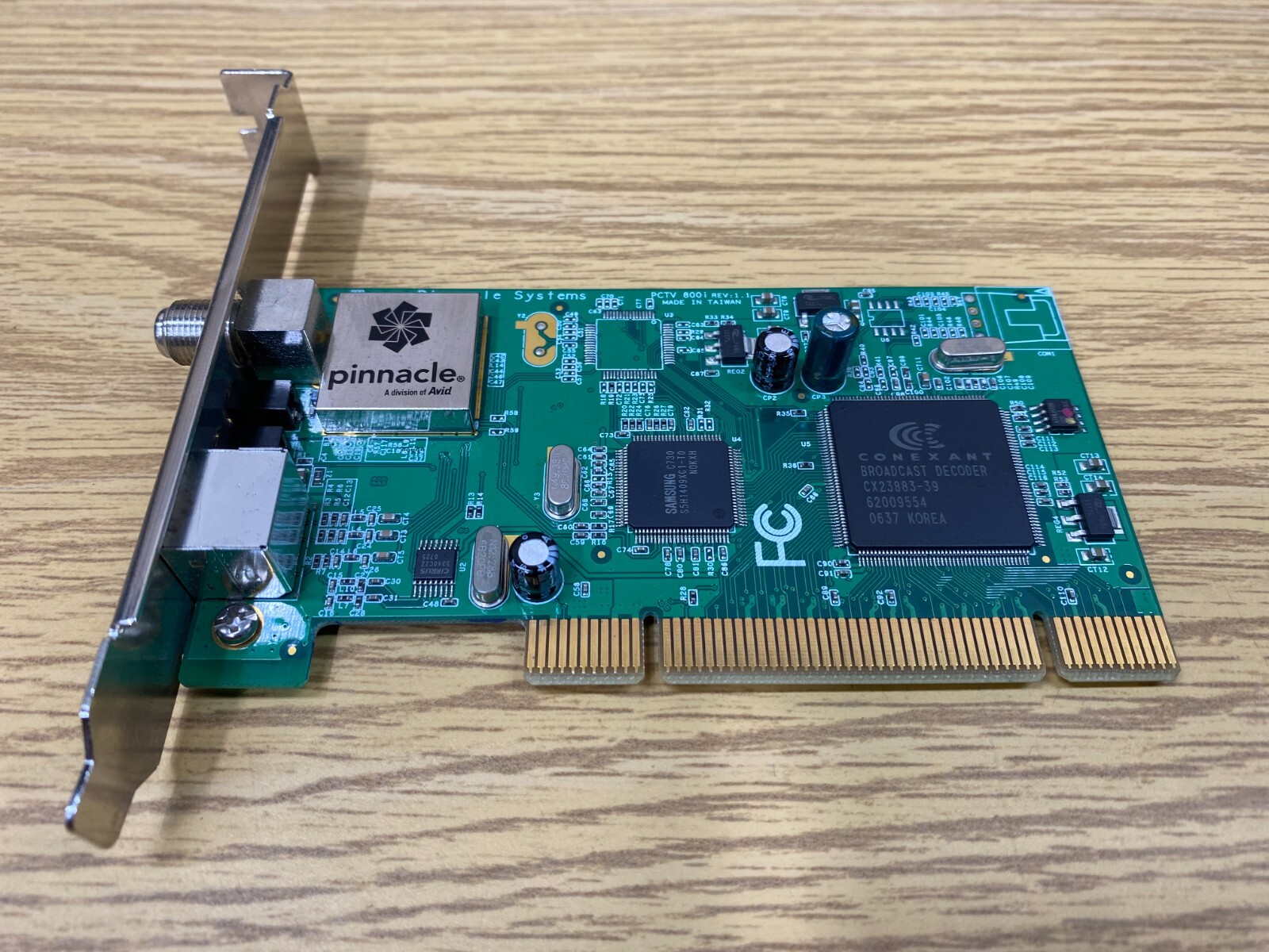 Pinnacle Systems PCTV 800i - Video Capture/TV Tuner PCI Card