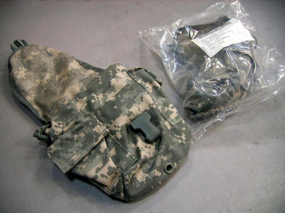 ACU"Universal Camo" MOLLE Utility Pouch Canteen Cover  NEW