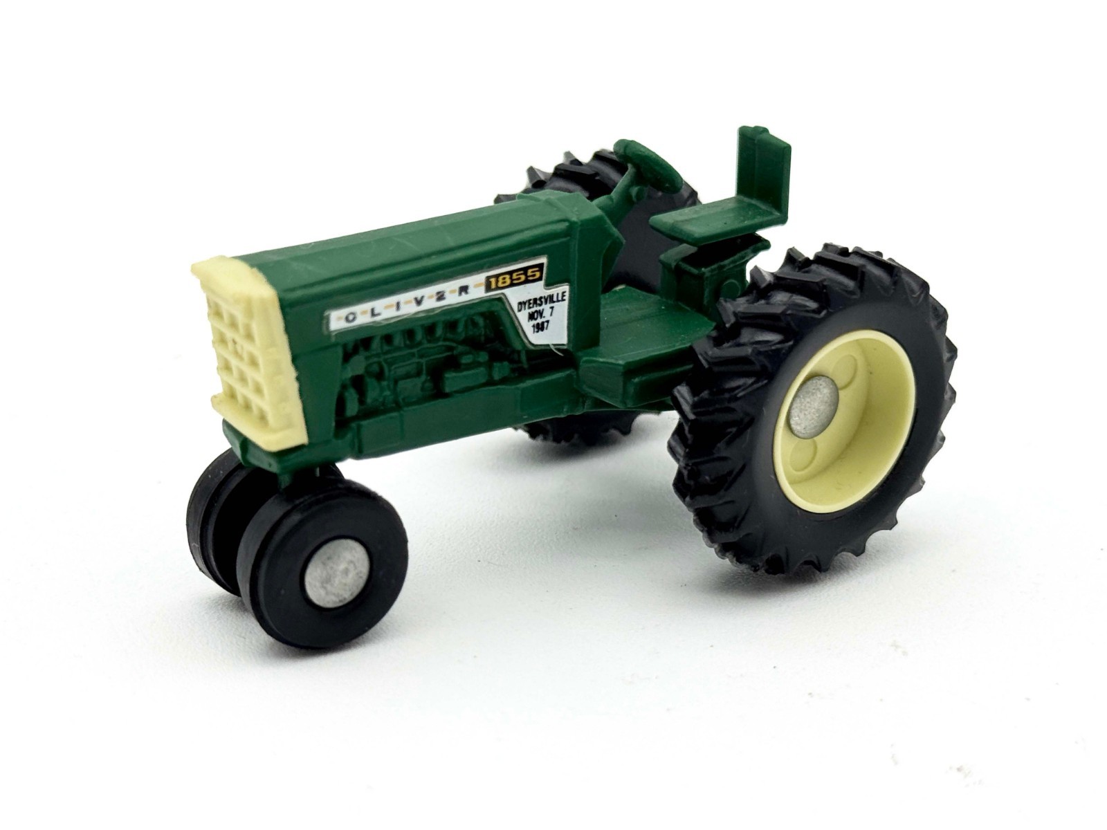 1/64 Oliver 1855 NF Plastic