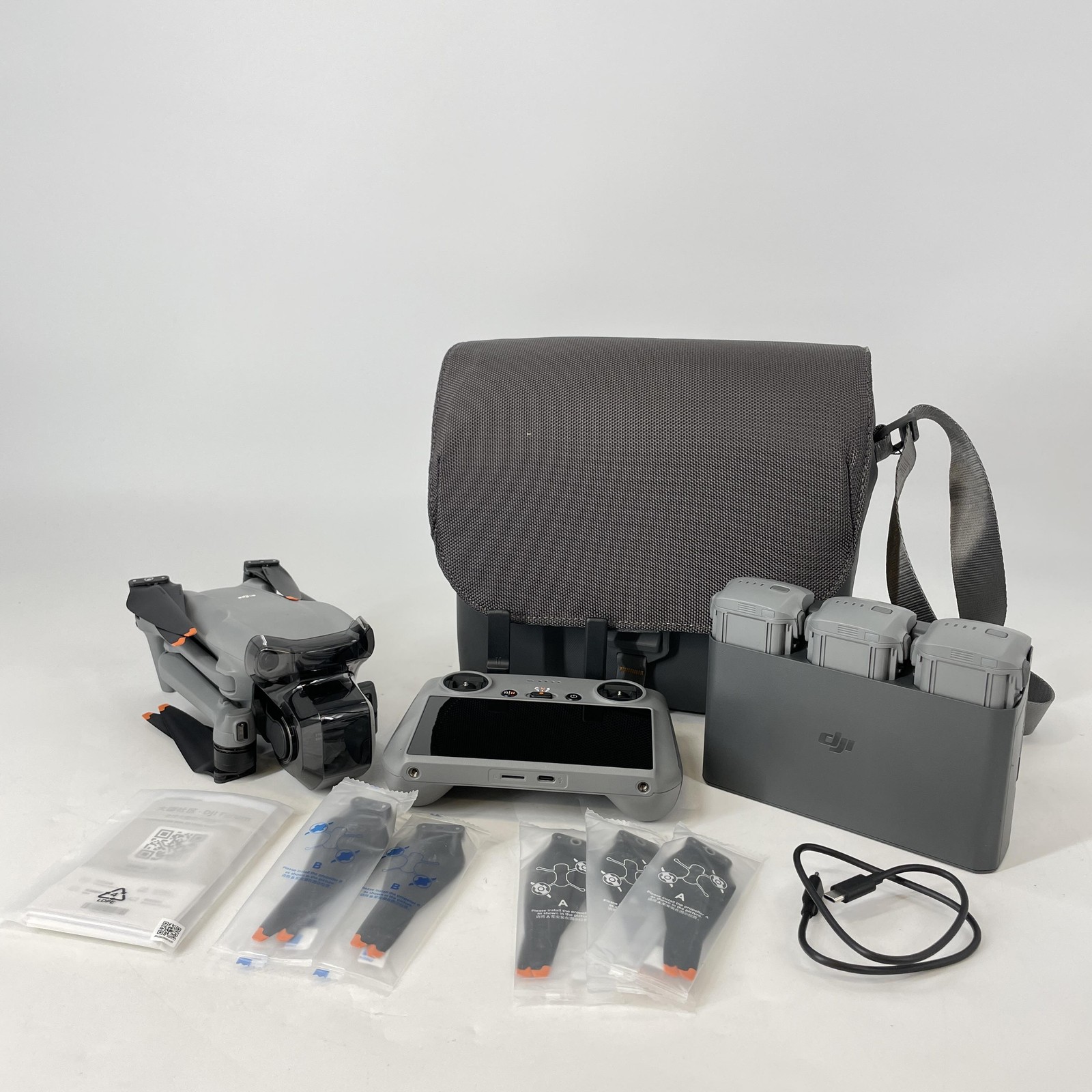 DJI Air 3S Drone Quadcopter w/  3x Battery/DJI RC (RC331) - Excellent Condition