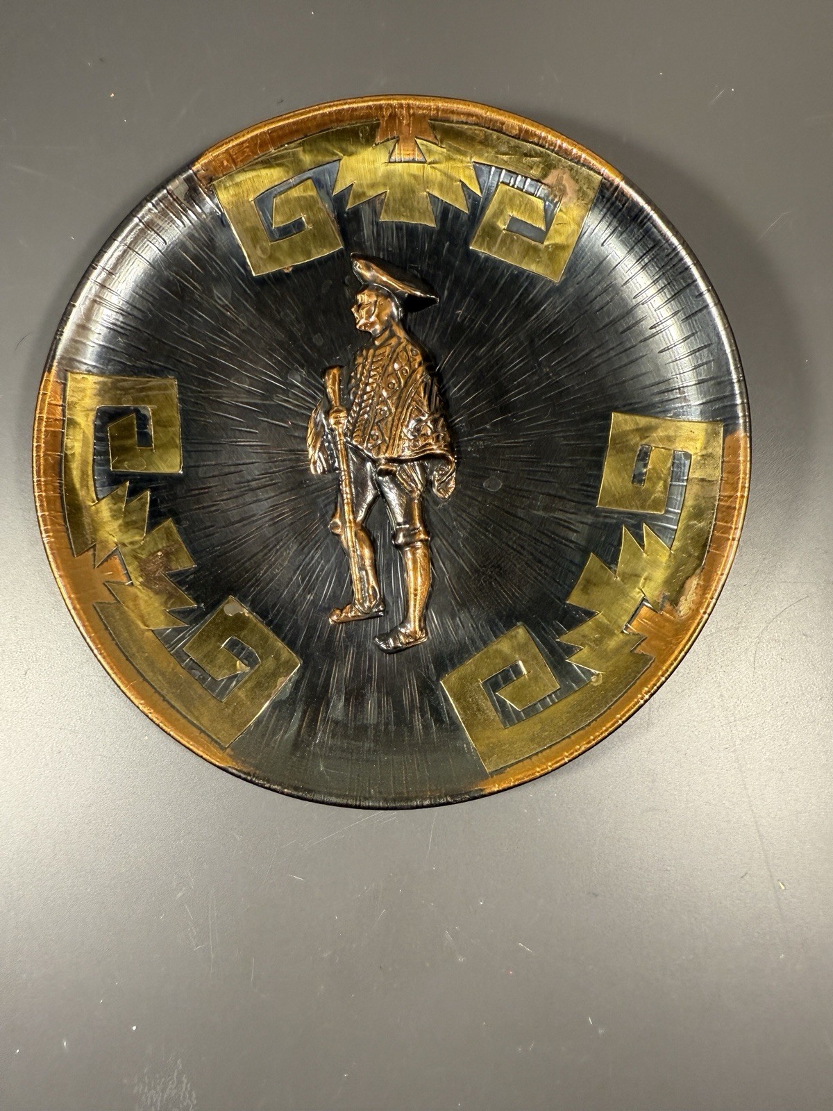 VTG Peruvian Handcrafted Decorative Folk Art Copper & Brass Wall Plate
