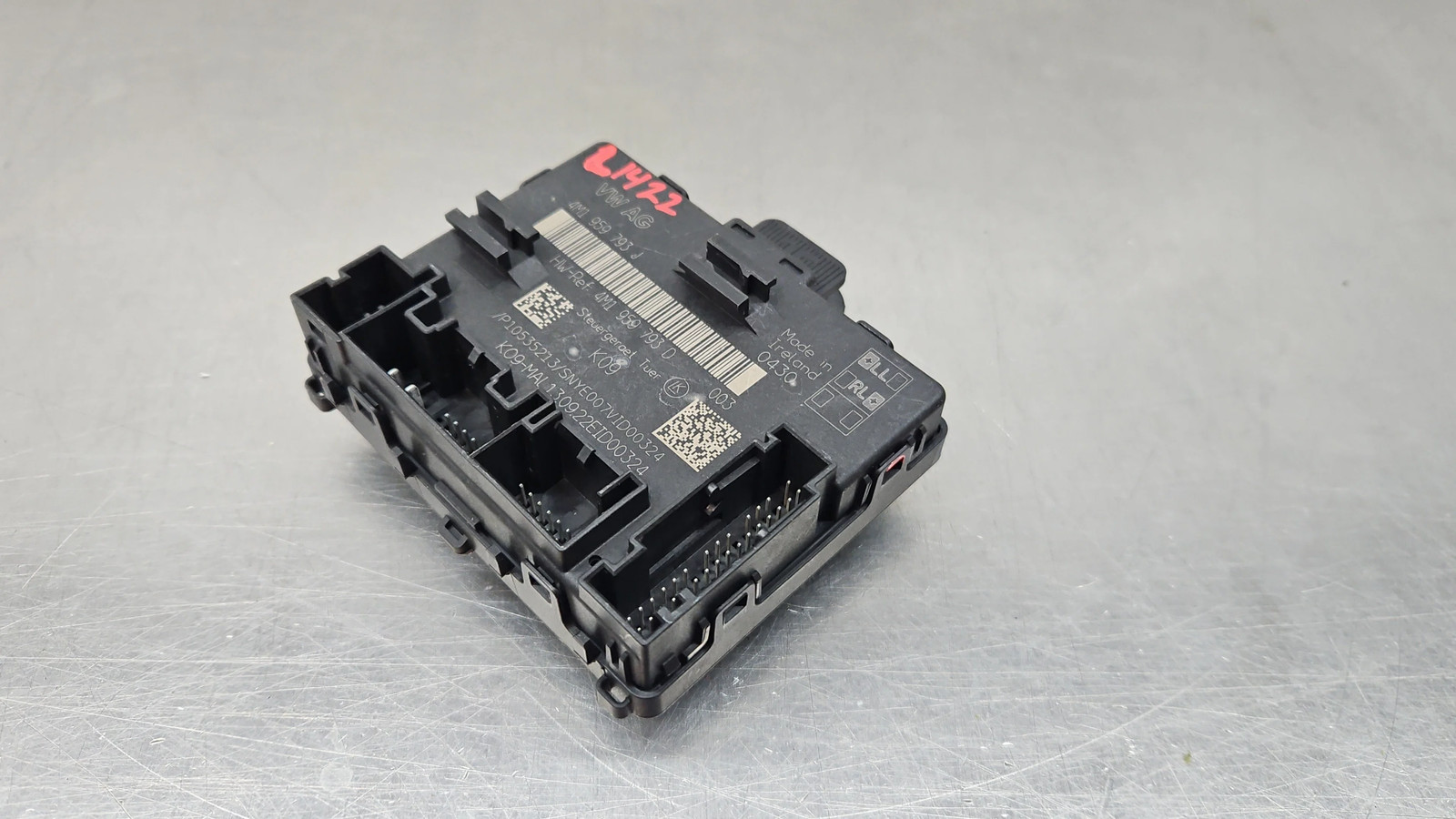 EB1422 2023 23 PORSCHE CAYENNE TURBO S LEFT LH DOOR CONTROL MODULE
